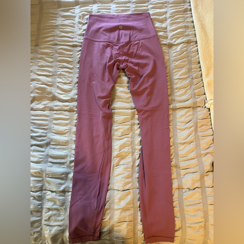 Lululemon Athletica Mauve Leggings Size 4